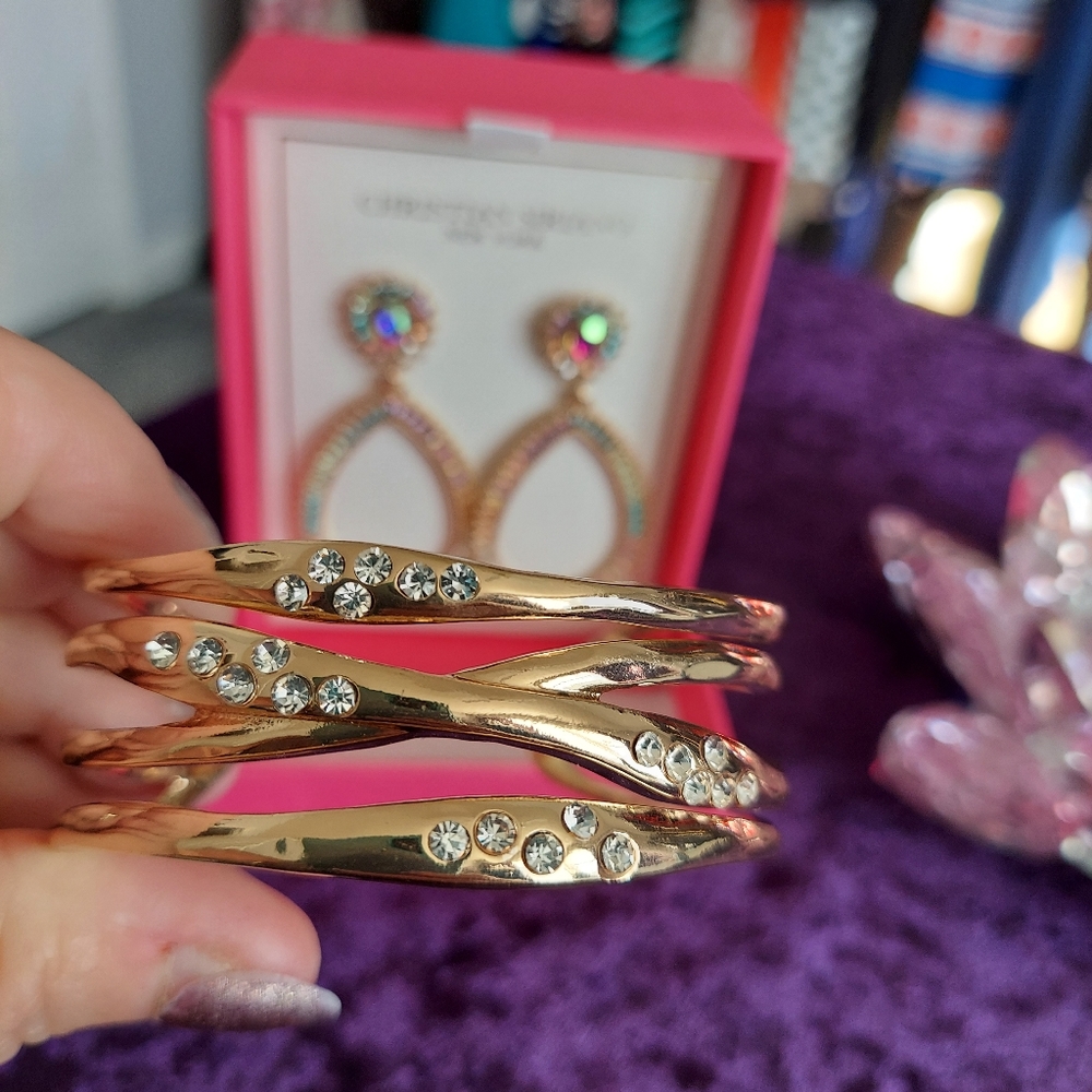 Braclet and earings
